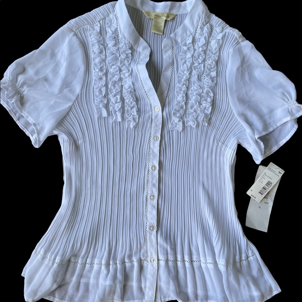 White ruffle top / blouse size XL